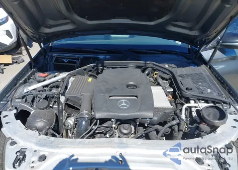 2018 Mercedes-Benz C 300 from USA, damaged, VIN 55SWF4JB9JU263041